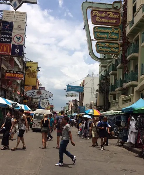 Khaosan Road business operators wanted the new generation of politicians in the new incoming government to take care of tourism industry, amends the outdated laws so that Thailand can compete with the neighboring countries. 