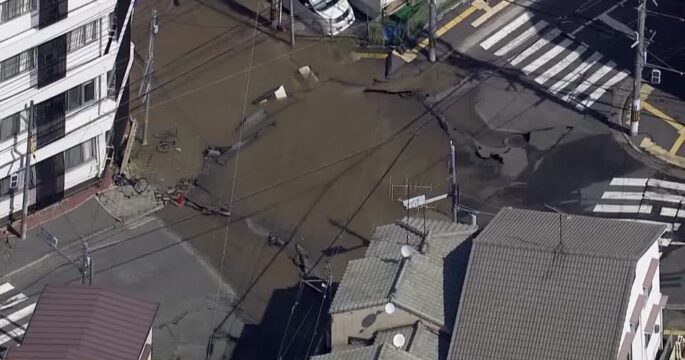 Giant sinkhole opens up in Hiroshima after underground pipe bursts