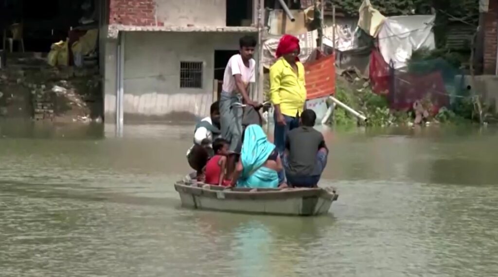 Flooding hits residential area in India's Uttar Pradesh 2