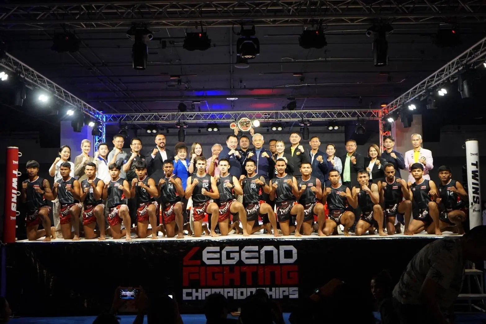 ลงทะเบียน รับ เครดิตฟรี 188 ระเบิดศึกมวยไทย LEGEND FIGHTING CHAMPIONSHIPS 2024 ศึกมวยรองครองแชมป์