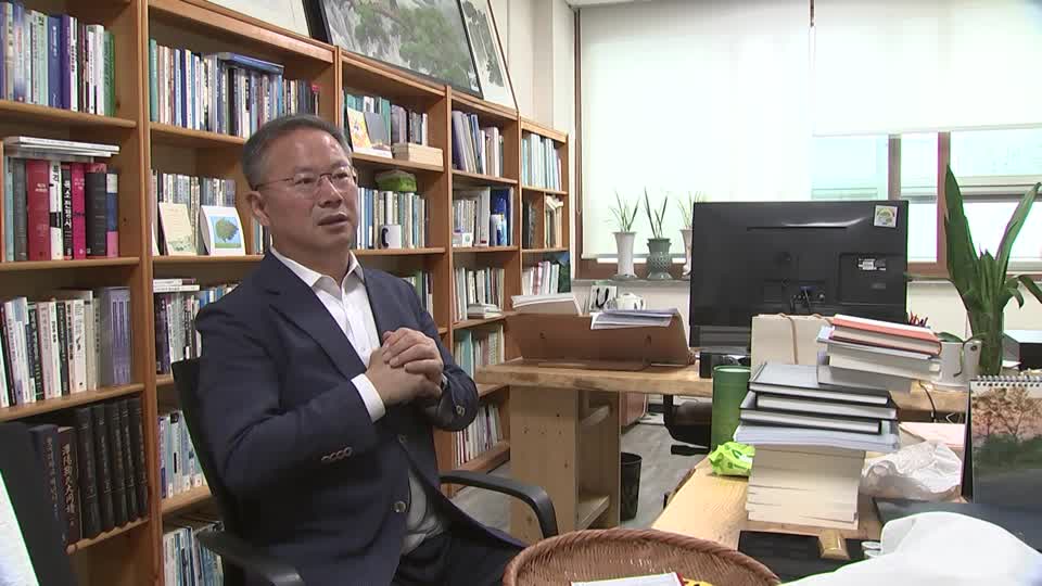 Professor of North Korean Studies at South Korea's Dongguk University, Kim Yong-hyun