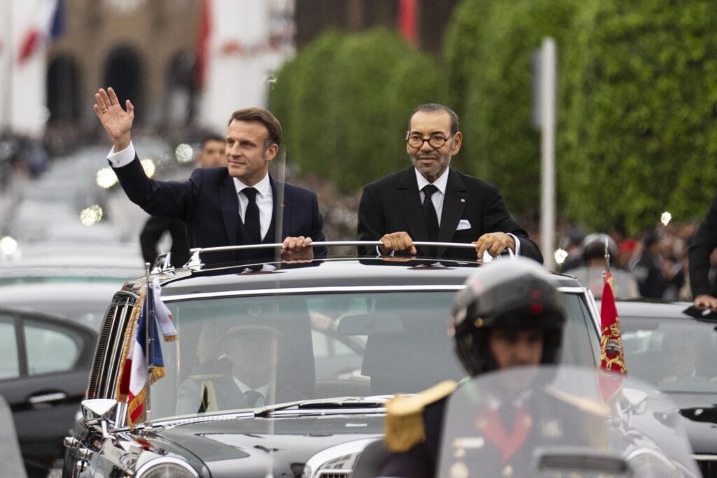 Leaders of Morocco and France on same car