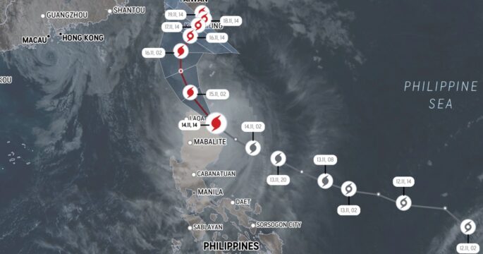 Typhoon Usagi approaching the Philippines