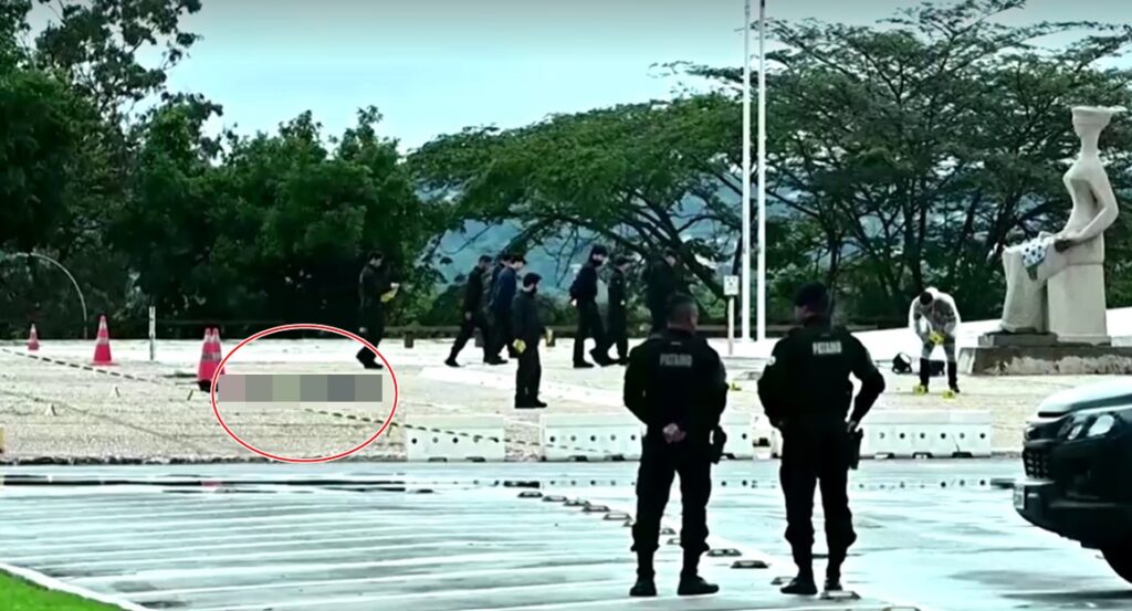 body of suspected bomber found in front of Brazil Supreme Court 