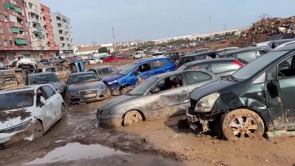 Thousands of wrecked and abandoned cars piled up following Valencia floods