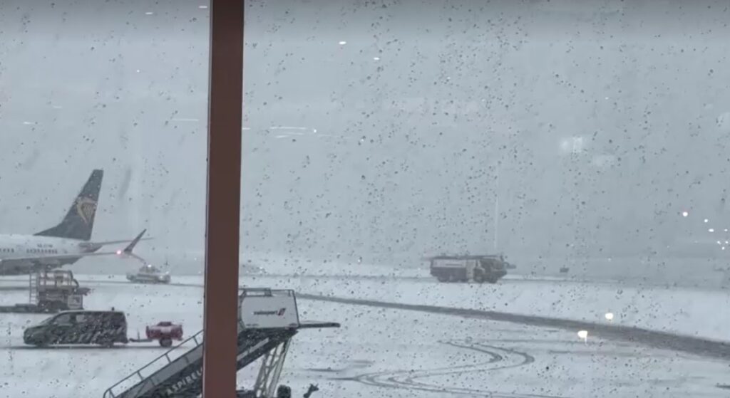 Flights cancelled as snowy Storm Bert hits UK airport