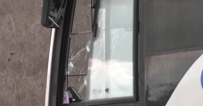 bus attacked near West Bank's Ariel settlement