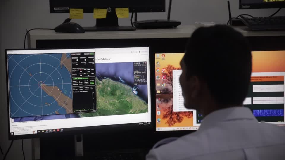 earthquake monitoring system in Aceh