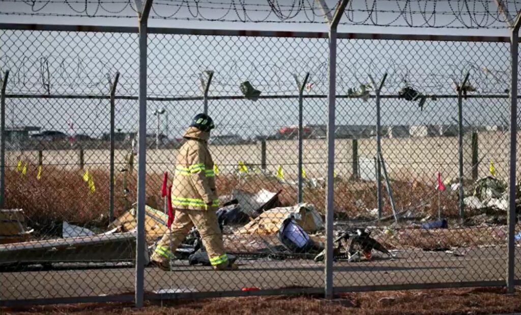 Jeju plane crashes