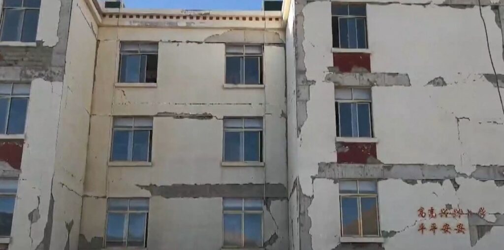 damaged building in Tibet earthquake