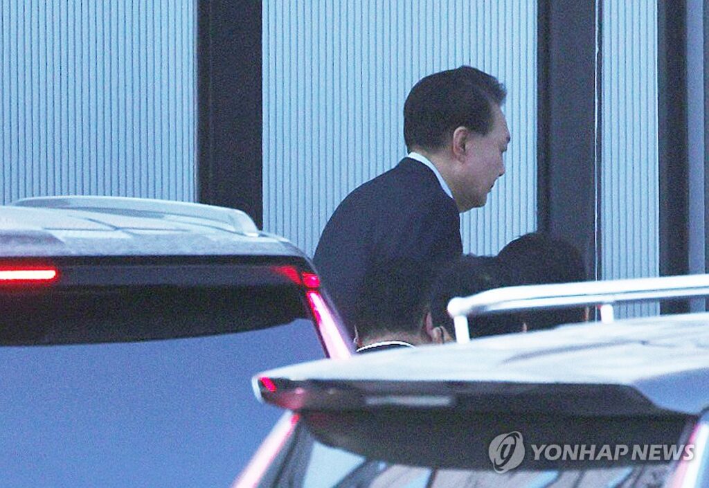 Impeached President Yoon Suk Yeol appears before the Corruption Investigation Office for High-ranking Officials 