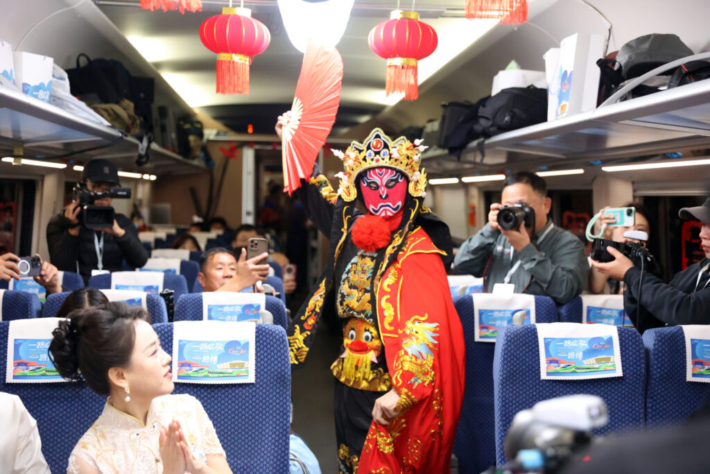 cross border cultural gala on train