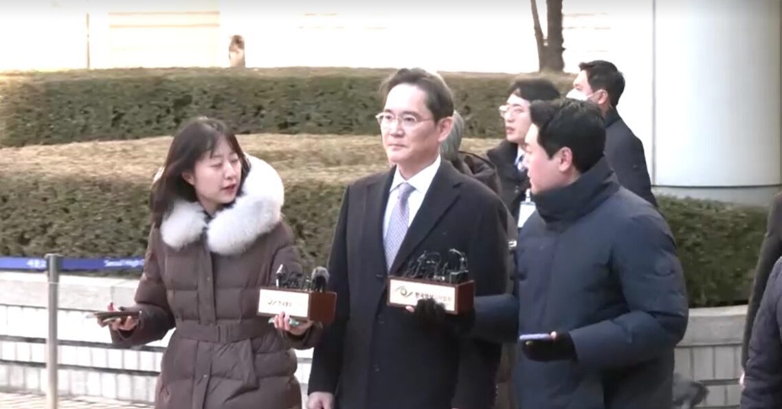 Samsung chief Lee walks out of Seoul appeal court