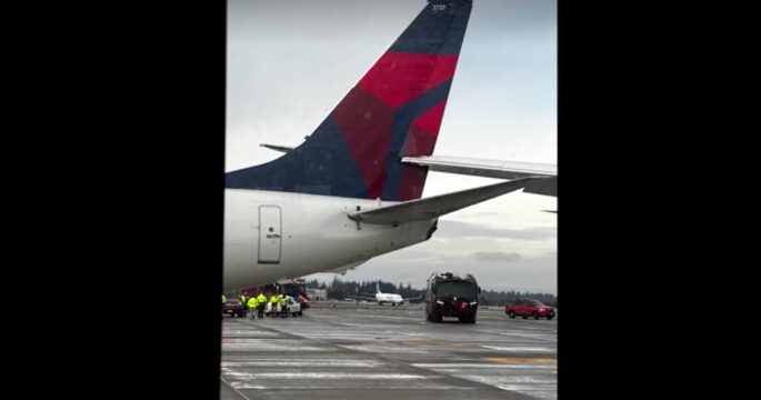 Japan Airlines jet wing hits Delta Air plane on ground in Seattle