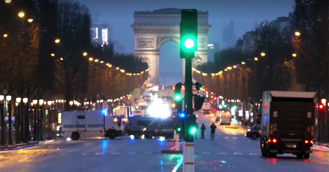 Tight security in Paris on morning of global AI summit