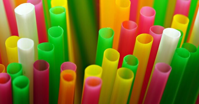 plastic straws