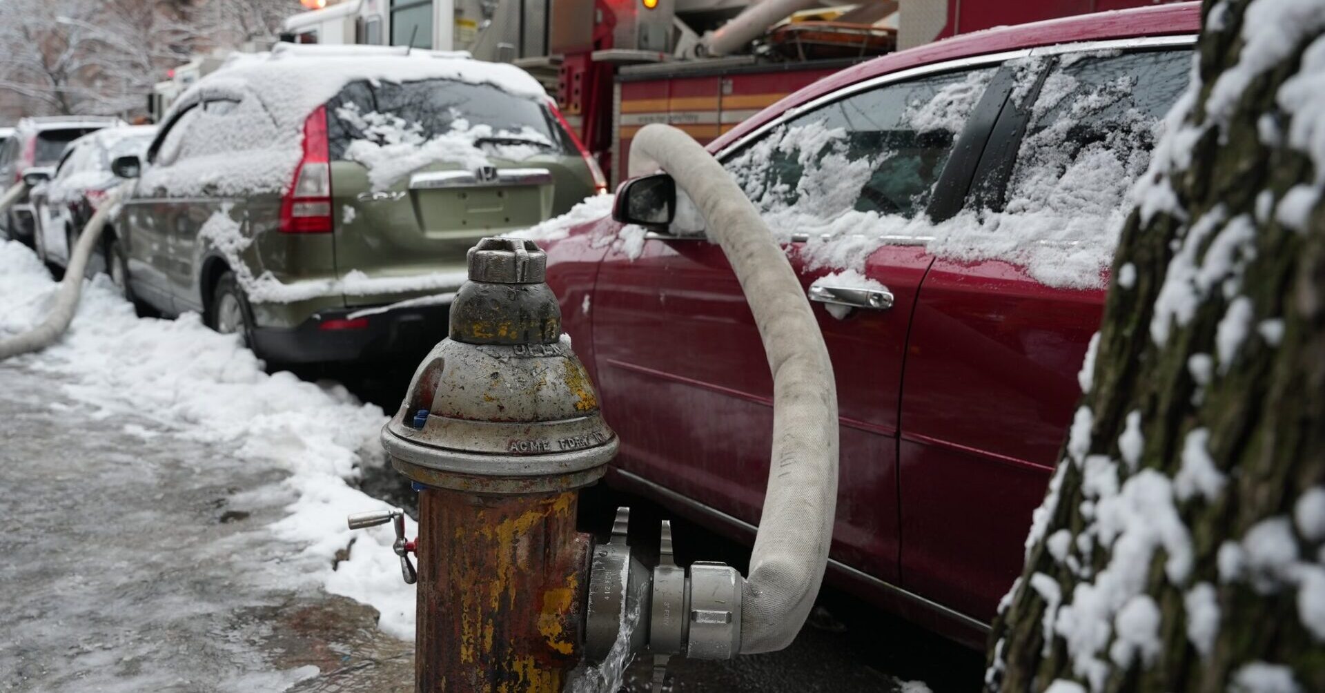 car blocked hydrant delaying Thai temple fire control in New York