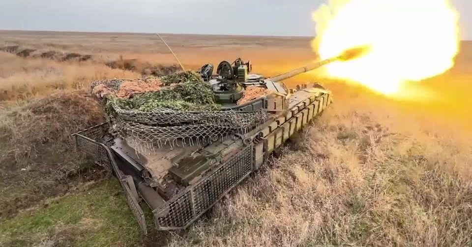 Ukraine tank in Kherson region