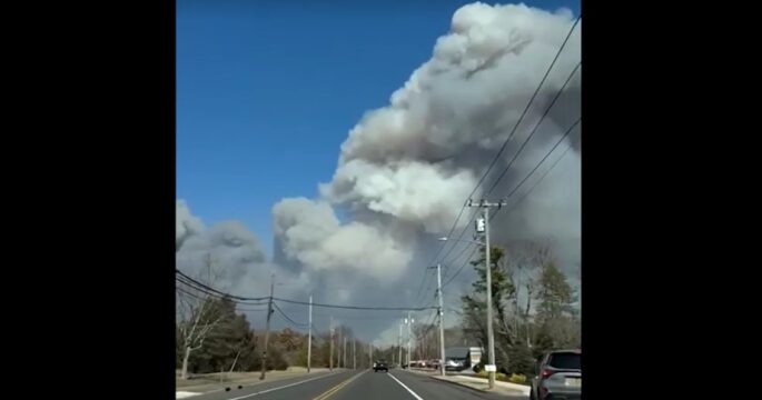 Wildfire breaks out on in New York prompting calls to evacuate