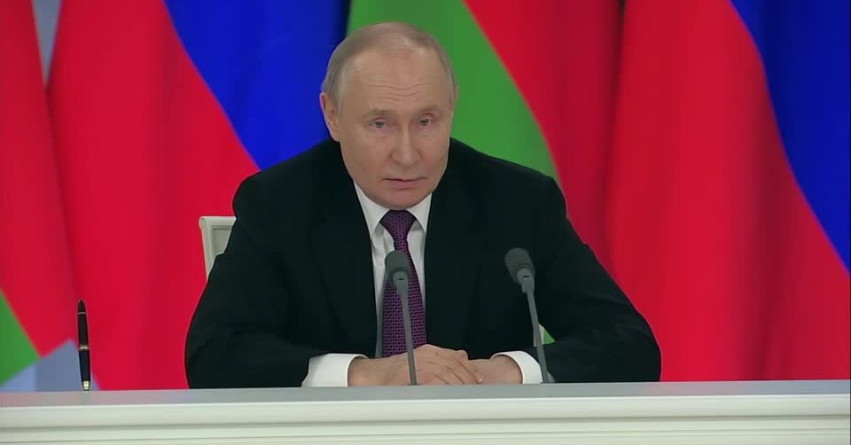 Putin backs US ceasefire idea for Ukraine, but says details need to be sorted out