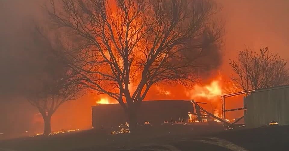 Homes destroyed as wildfires rage across Oklahoma