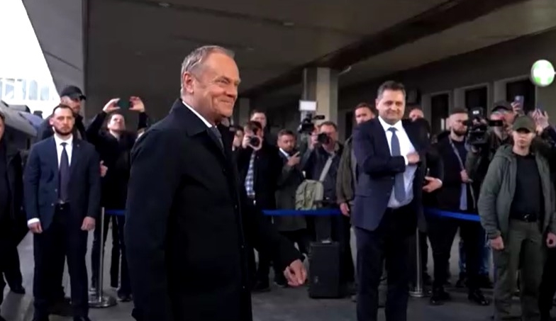 Poland leader arrives Ukraine