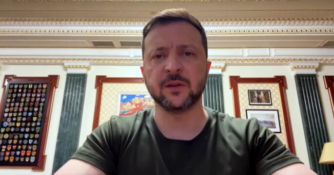 Zelenskiy tells Putin to come to Turkey if he wants talks, after Trump intervention