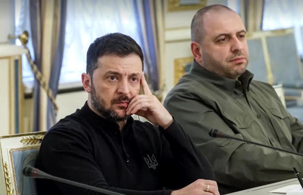 Ukraine's President and Defense Minister