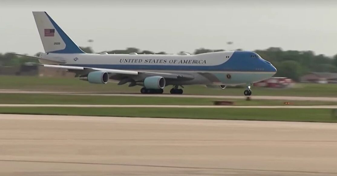 Air Force One landing
