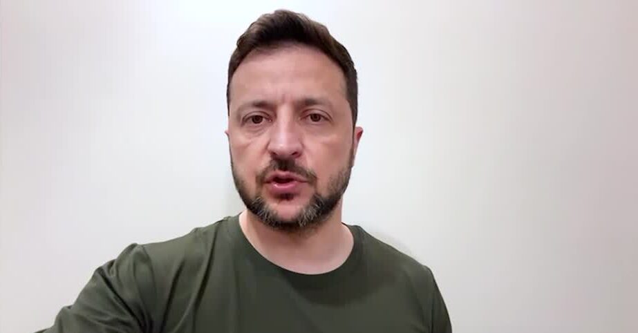 'Bring home everyone,' Ukraine's Zelenskiy says on second day of POW exchange