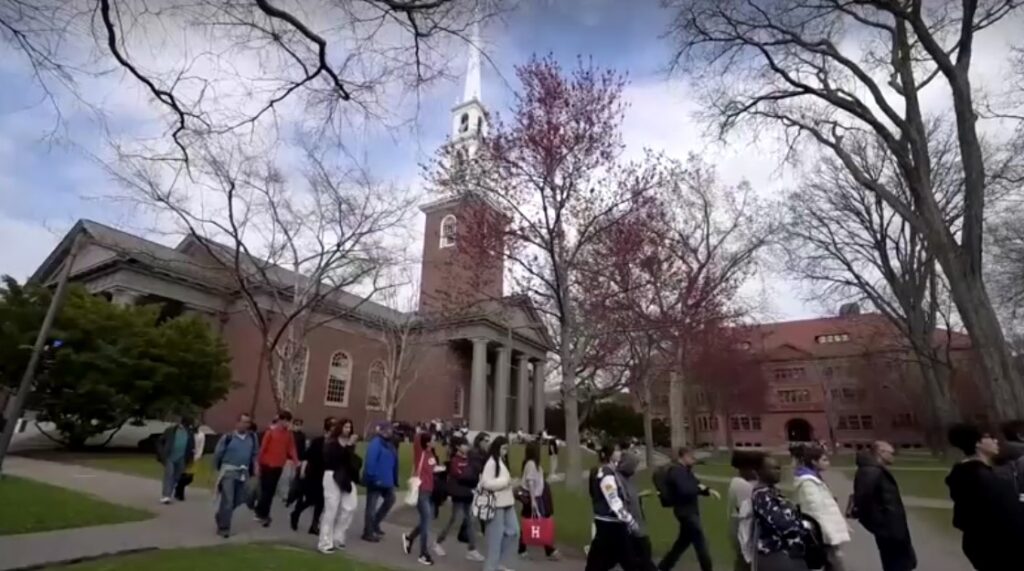 Students walk in Harvard University