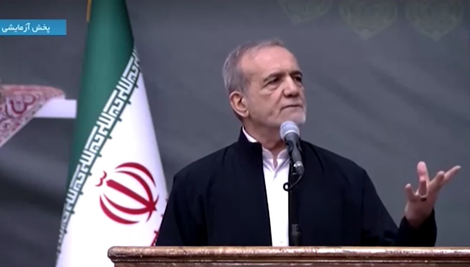 Iran's president says Tehran will not bow to US pressure to dismantle nuclear program