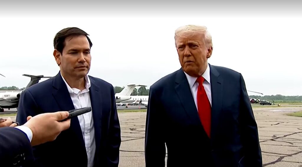 Rubio and Trump talk with reporter before stumble on plane