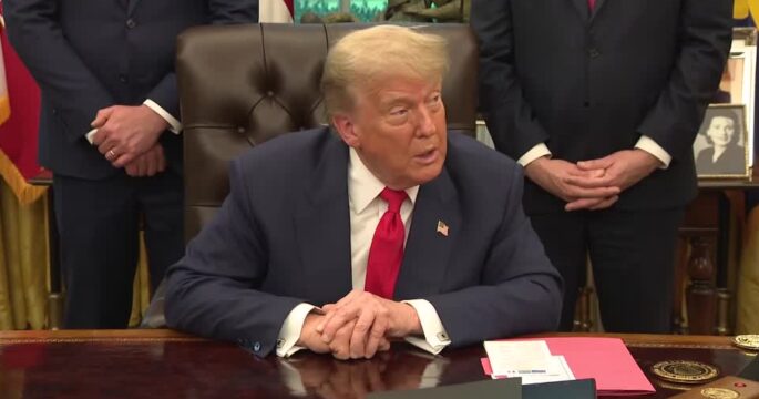 Trump says Europe 'tough' on trade, rejects halting negotiations
