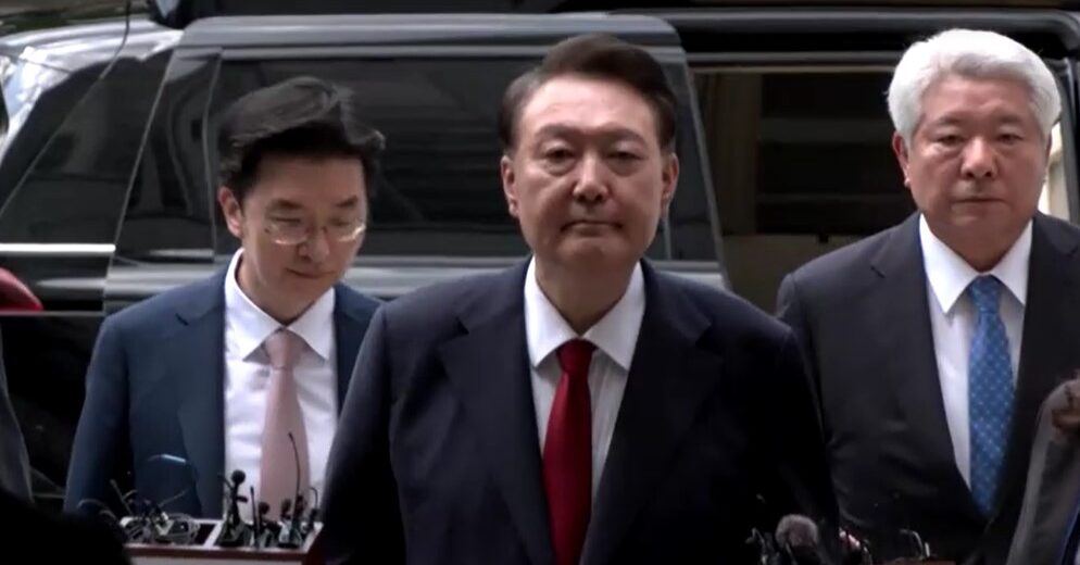 Yoon Seok-Yeol arrives for hearing on detention warrant on July 9, 2025
