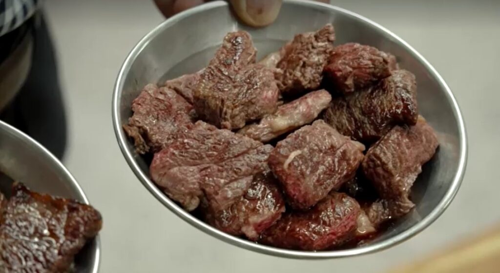 Cut grilled Korean beef