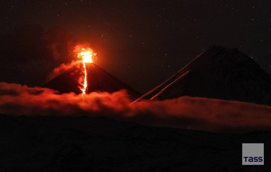 Klyuchevskoy volcano in Russia's far east starts erupting