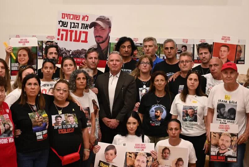 US Envoy Witkoff meets Israeli families of hostages in Gaza