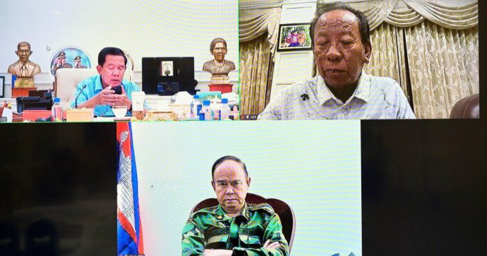 Hun Sen video call with colleagues