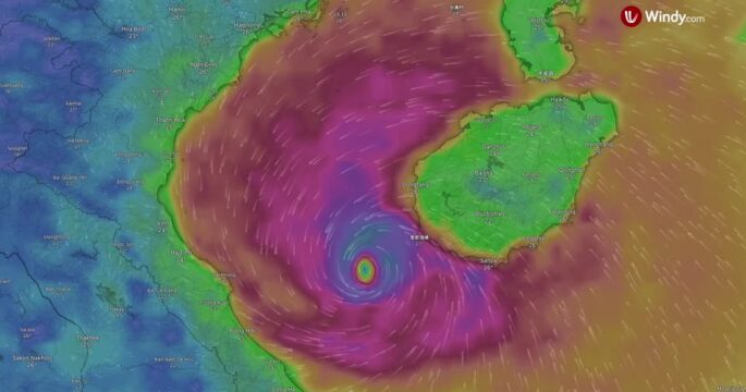 Vietnam braces for Typhoon Kajiki as it nears coast