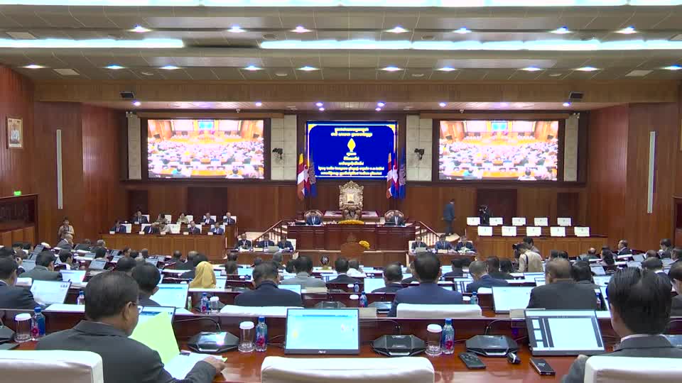 Cambodia passes law to revoke citizenship of people convicted of treason
