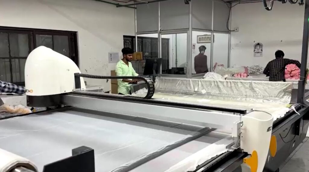 workers working in India garment plant