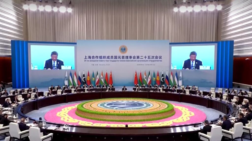 China's Xi unveils vision for new global order at security forum
