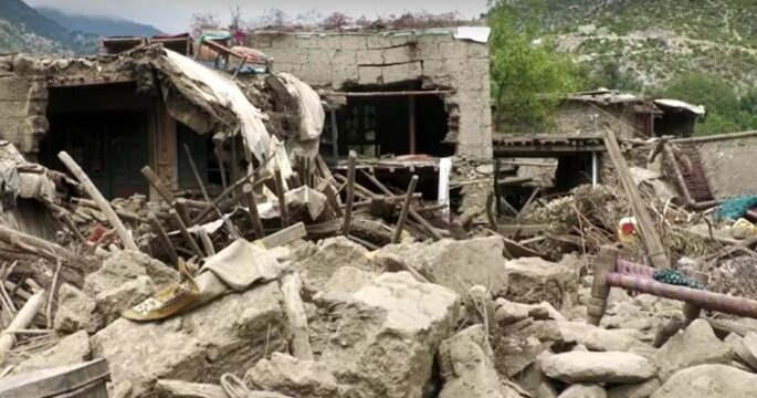 damages from earthquake in Afghanistan