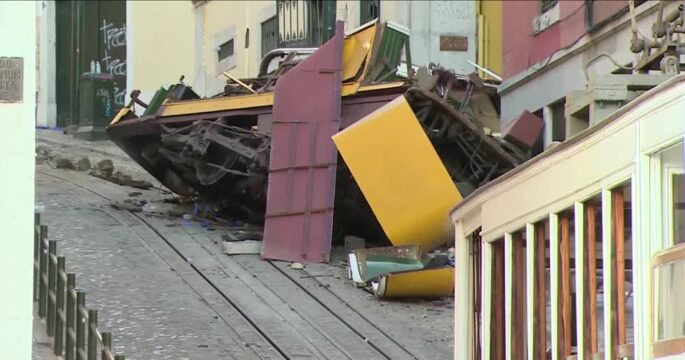Lisbon funicular crashed
