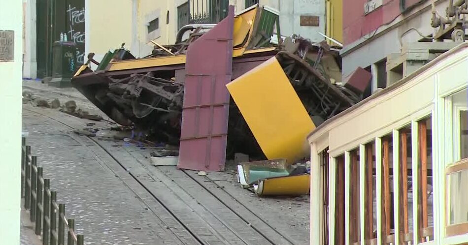 Lisbon funicular crashed