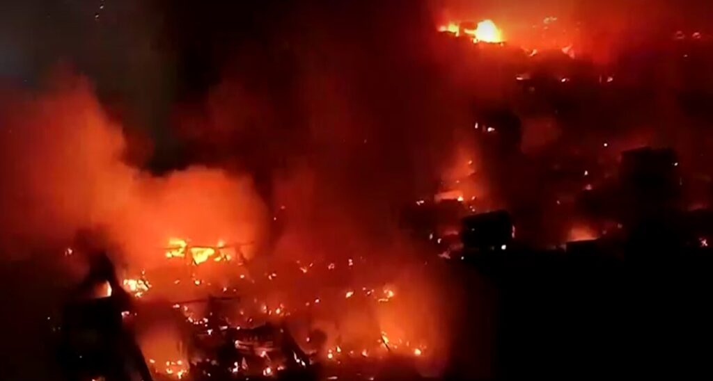 Devastating fire displaces over a thousand families in Manila