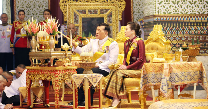 พระอัฐมรามาธิบดินทร