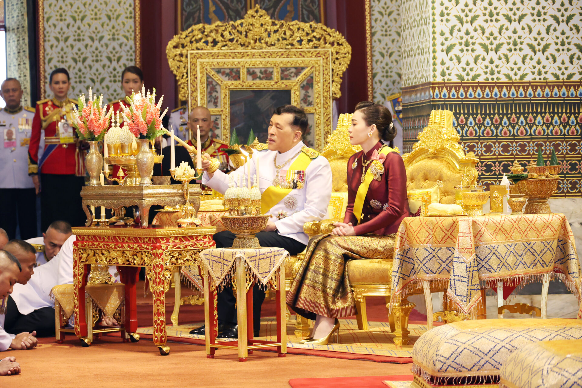 พระอัฐมรามาธิบดินทร