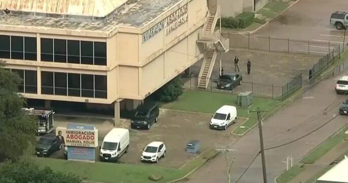 At least one dead as gunman opens fire, kills himself at Dallas ICE facility